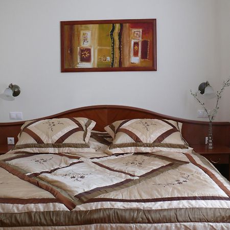 Appartamento Szerencsemák Panzió Kehidakustány Camera foto